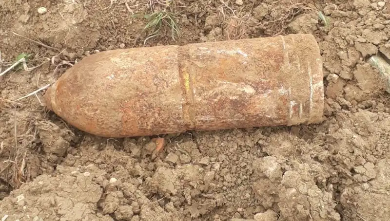 Çanakkale'de Tarihi Patlamamış Top Mermisi Keşfi: Neler Biliniyor?