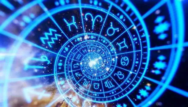 22 Mayıs 2025 Burç Yorumları: Bugün Sizi Neler Bekliyor?