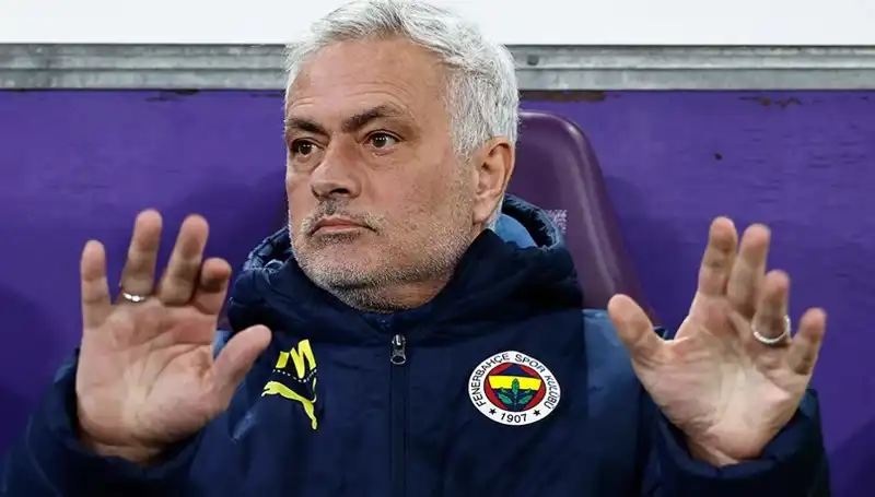 Beşiktaş'ın Umutları Yok Oldu: Mourinho Milli Yıldızı Tutuyor!