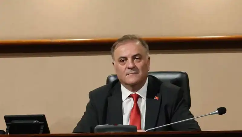 İBB Başkanvekili Nuri Aslan: Biyografisi ve Siyasi Kariyeri Hakkında Bilmeniz Gerekenler