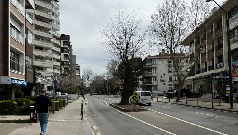 Kadıköy'ün Tehlikeli Cadde Sorunu: Sürekli Kaza Haberleri!
