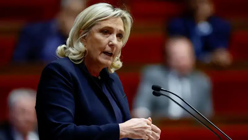 Le Pen İçin Tarihi Karar: Suçlu Bulunursa Siyasi Geleceği Sona Erebilir