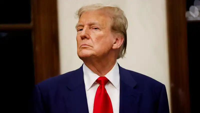 Trump, Putin'e Yönelik Sert Eleştirilerde Bulundu: "Hayal Kırıklığına Uğradım"