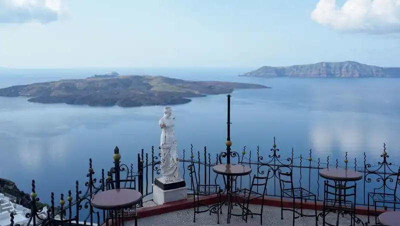Santorini’de Felaket Senaryoları Sarsıyor: Ada Sulara Gömebilir mi?